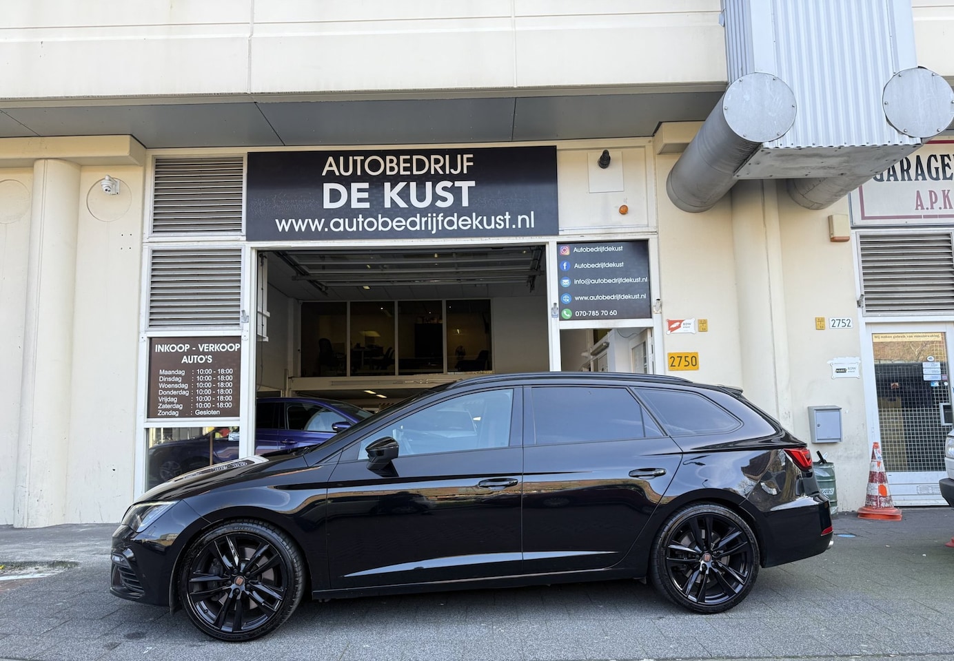 SEAT Leon ST - 2.0 TSI Cupra 2020 300+ PK 4Drive Pano ACC - AutoWereld.nl
