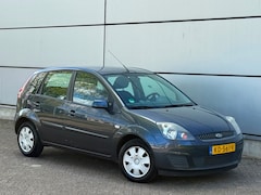 Ford Fiesta - 1.3-8V Style 2e Eigenaar | Airco | elek. Ramen | Boekjes