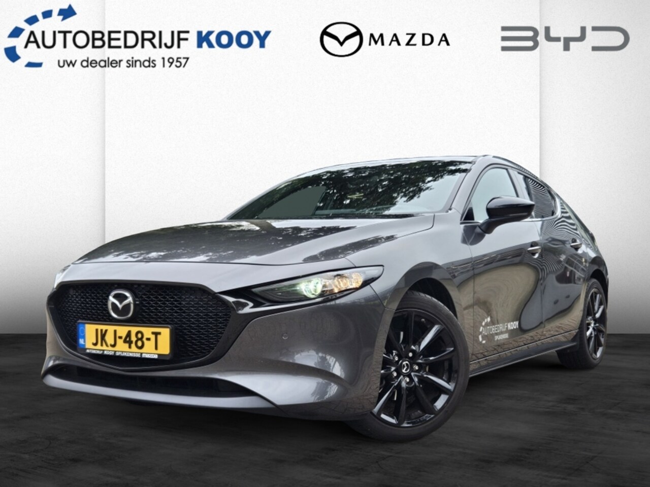 Mazda 3 - 2.5 140pk Homura / Camera / Sensoren / Carplay / Stoelverw. - AutoWereld.nl