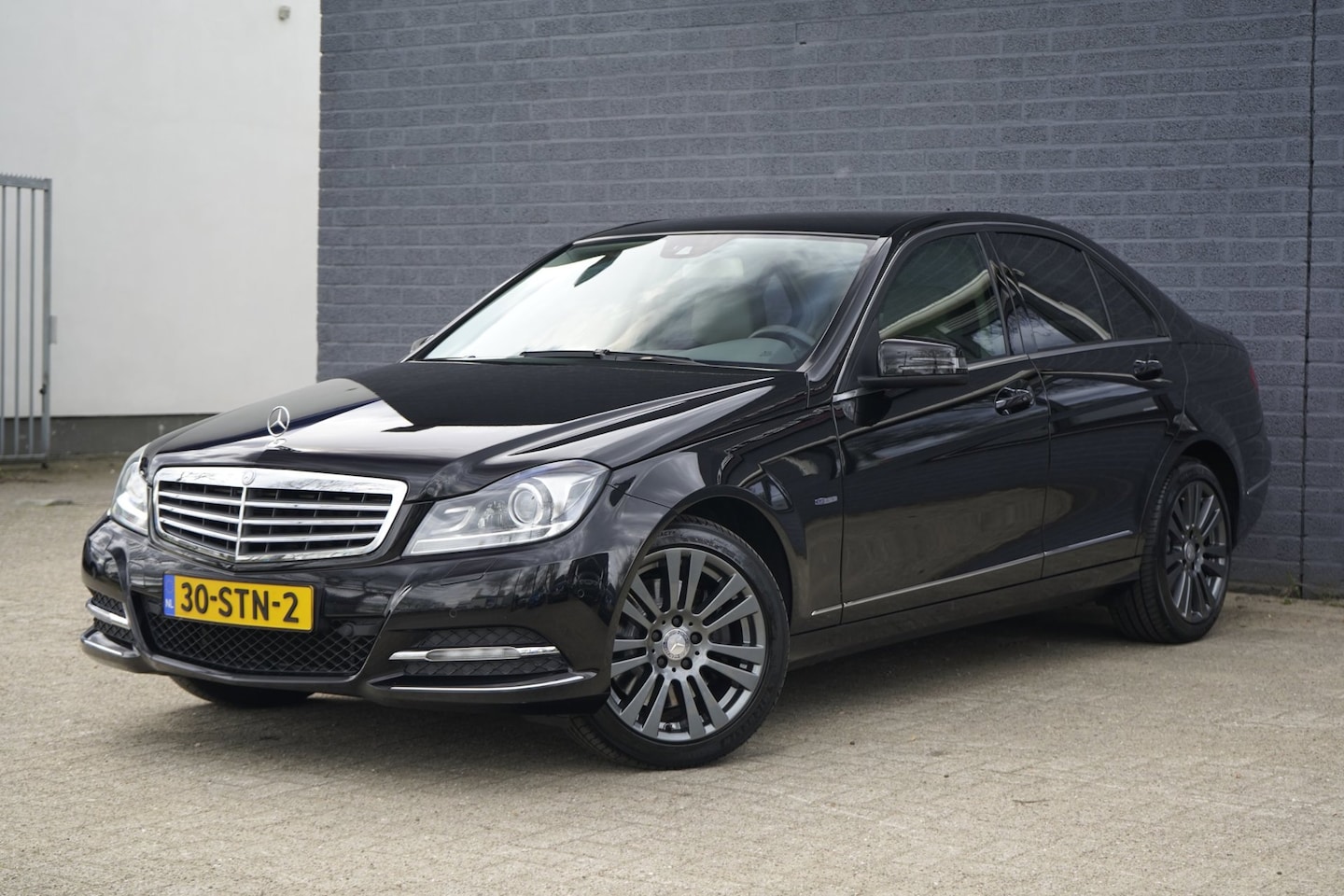 Mercedes-Benz C-klasse - 350 4M Elegance V6 306pk Facelift NAP - AutoWereld.nl