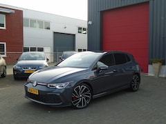 Volkswagen Golf - 2.0 TSI GTI, 19'', Trekhaak, Navi, CarPlay