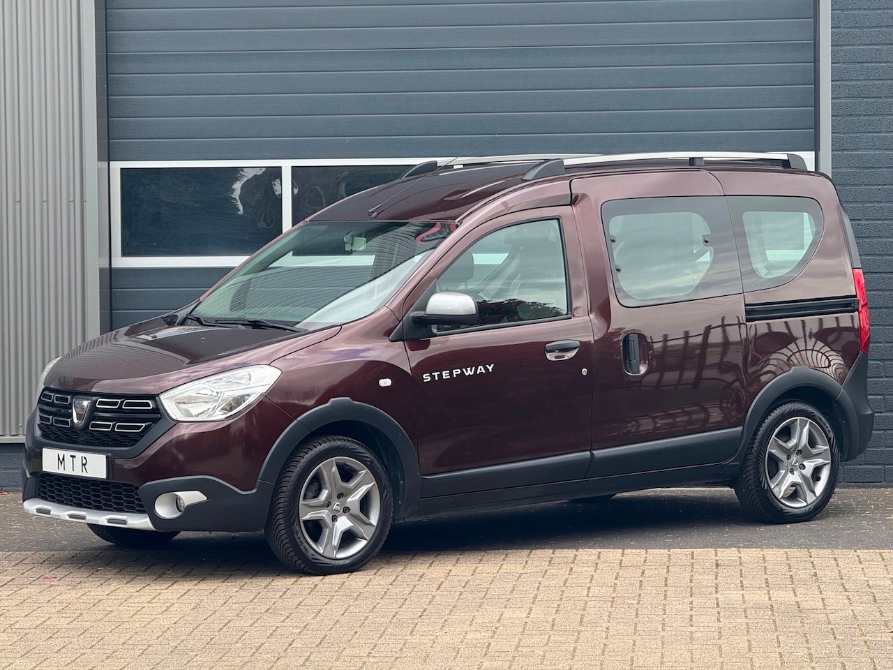 Dacia Dokker - 1.2 TCe S&S Série Limitée Stepway CRUISE|AIRCO - AutoWereld.nl