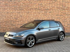 Volkswagen Golf - 1.5 TSI 3x R-line Pano Dsg Virtual Dyn Blind Acc led