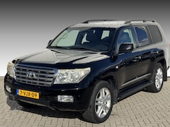 Toyota Land Cruiser V8 - 4.5 V8 D-4D VX Standard Roof Blind Van 6500KG TREKGEWICHT| LEDER | JBL | LUCHTVERING