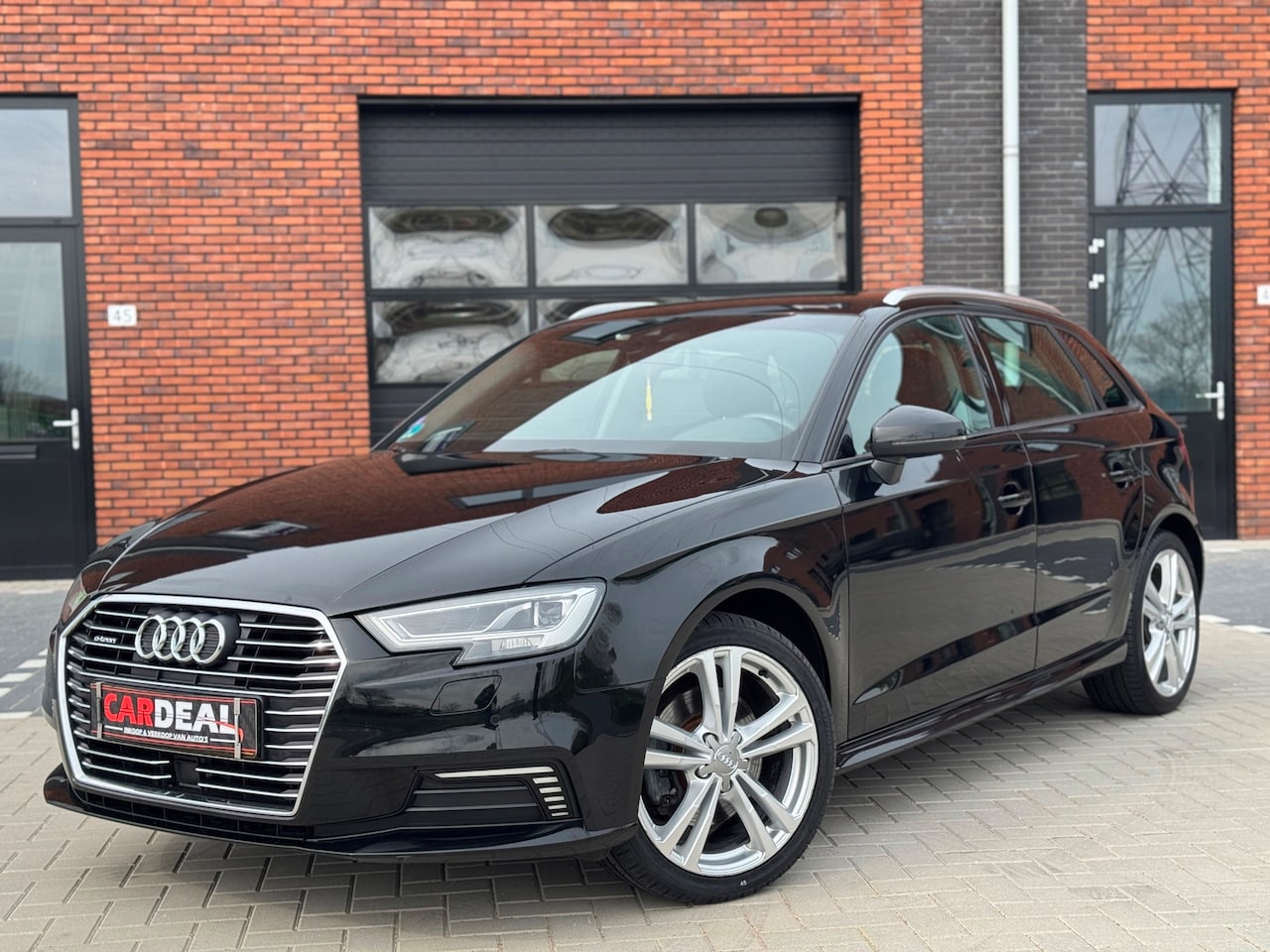 Audi A3 Sportback - 40 e-tron Advance Sport 2020|DASH|ACC|LED - AutoWereld.nl