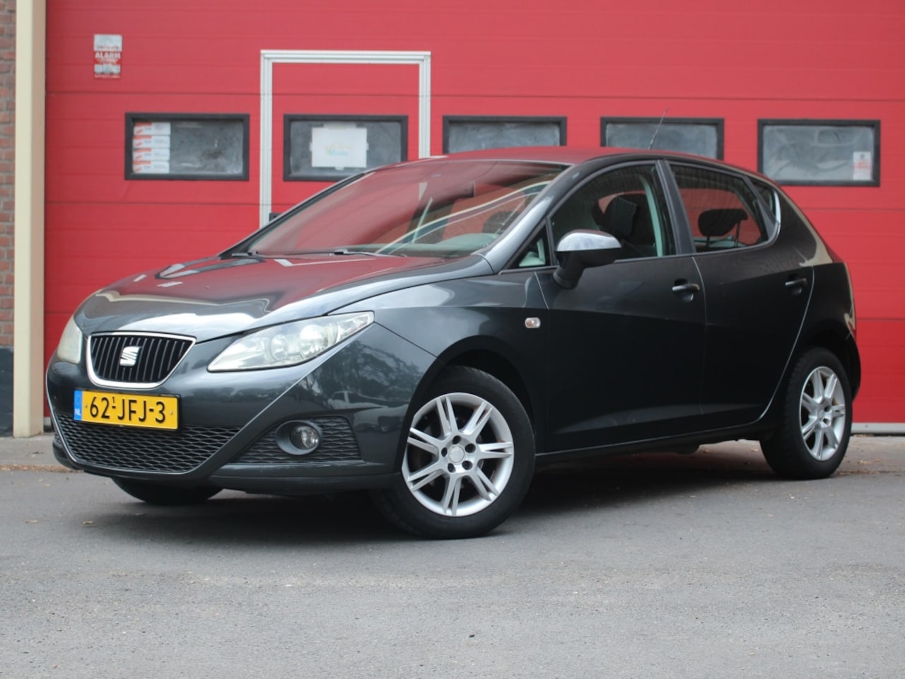 SEAT Ibiza - 1.6 | DSG | Clima | Cruise | Trekhaak | NAP - AutoWereld.nl