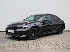 BMW 3-serie - 330e M Sport Automaat / Schuif-kanteldak / M Sportstoelen / Adaptieve LED / Parking Assist
