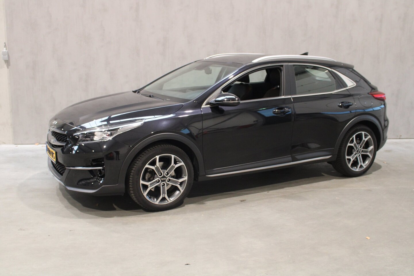 Kia XCeed - 1.0 T-GDi DynamicLine Camera/Cruise Prijs is Rijklaar incl 12 maanden garantie - AutoWereld.nl