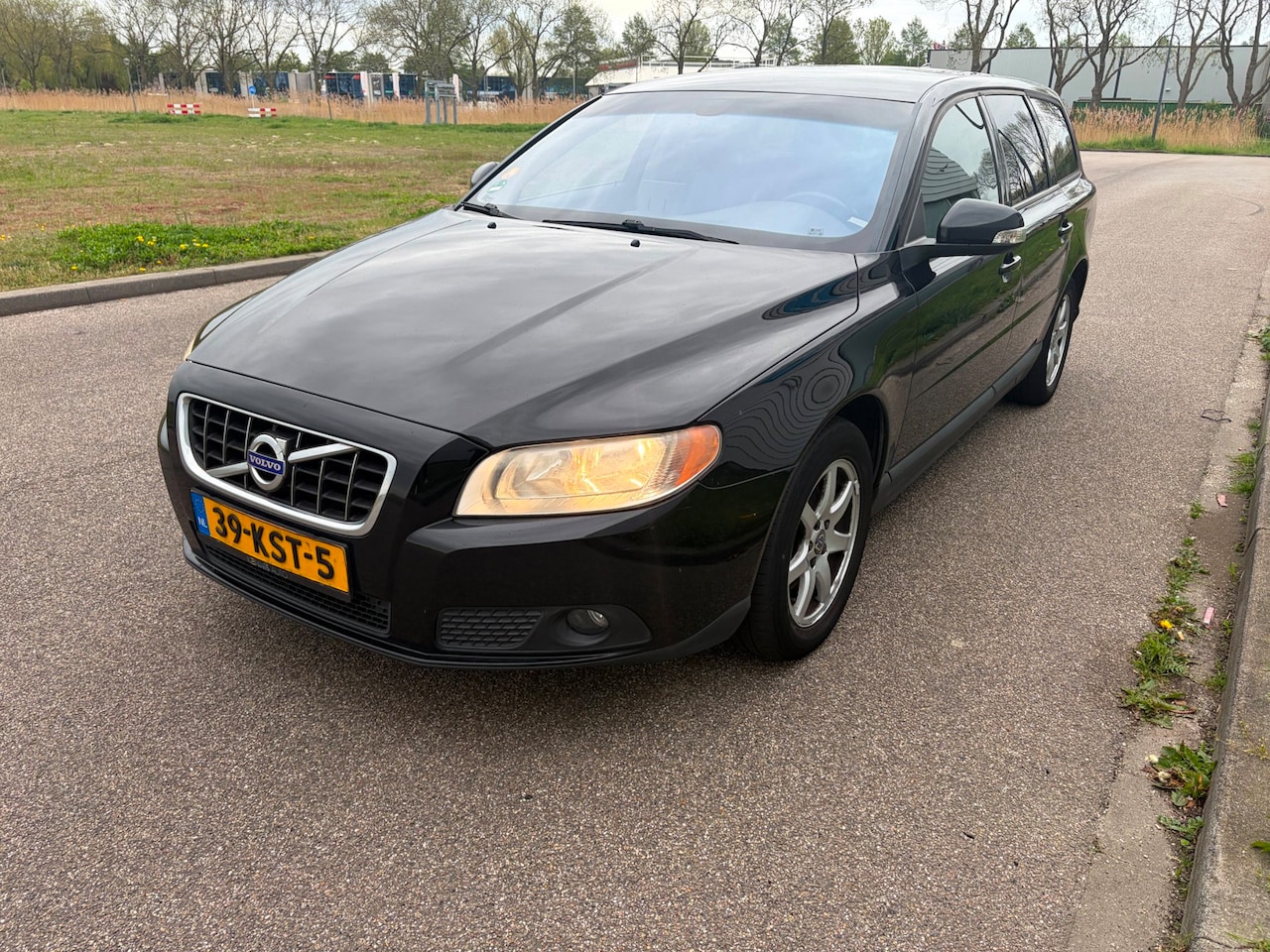 Volvo V70 - 2.0D Limited Edition Leer Zwart - AutoWereld.nl