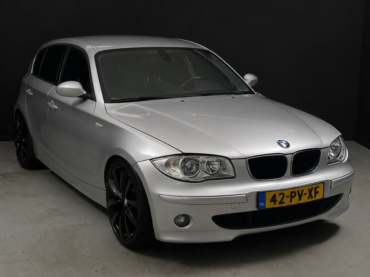 BMW 1-serie - 120i High Executive Sport * *CC*AC*Goed Onderhouden* - AutoWereld.nl