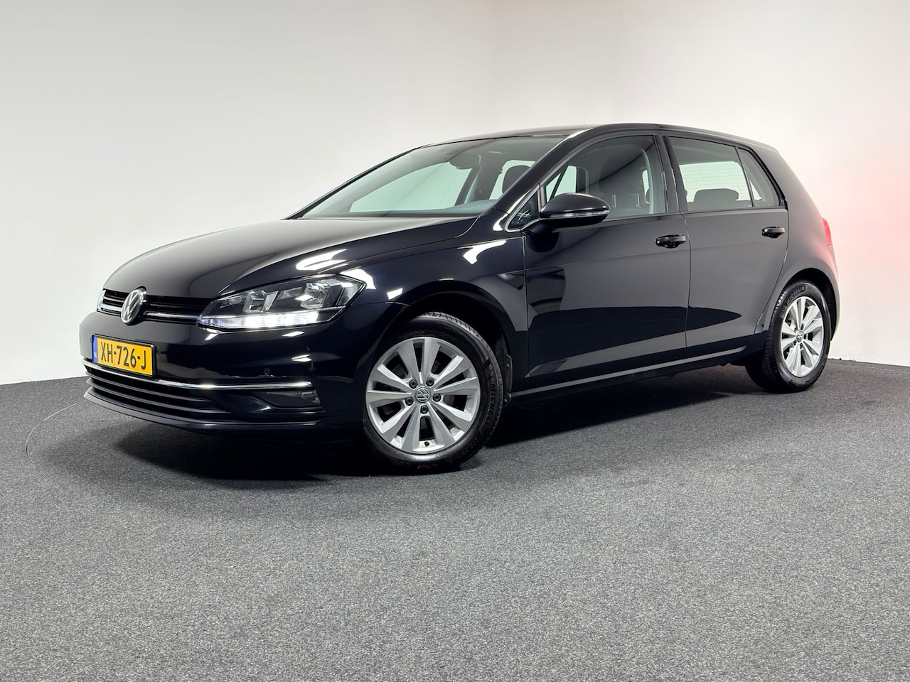 Volkswagen Golf - 1.0 TSI Comfortline | NAVI | TREKHAAK | ACC | - AutoWereld.nl