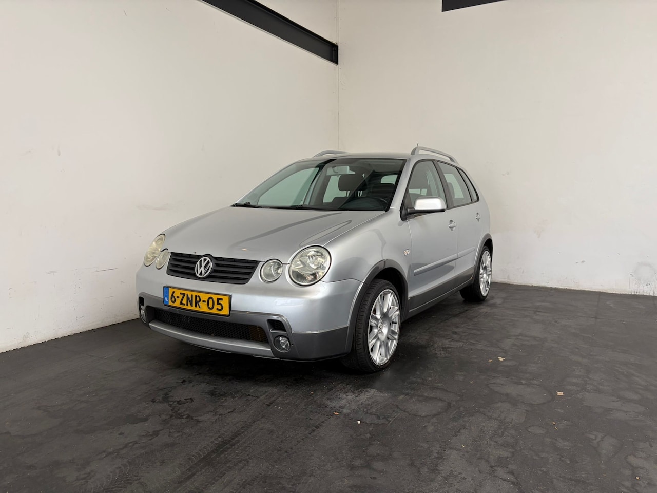 Volkswagen Polo - 1.4-16V FUN 1.4-16V FUN - AutoWereld.nl