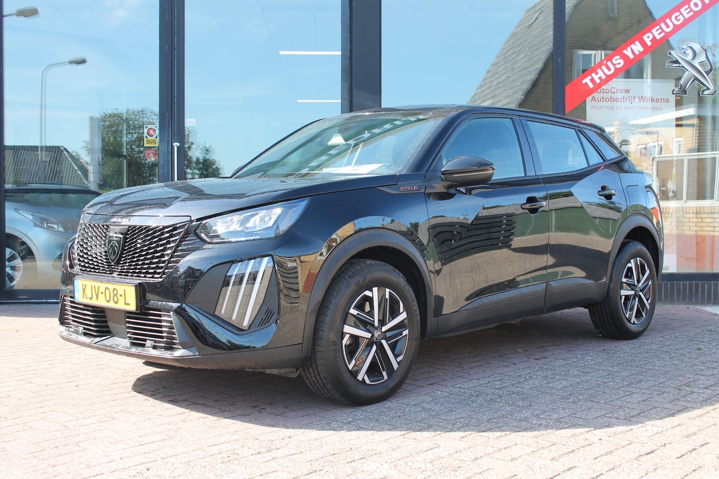 Peugeot 2008 - 1.2 Hybrid 136 Style Cruise/Lmv/Automaat! - AutoWereld.nl
