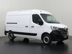 Renault Master - 2.3DCi 135PK L2H2 | Multimedia | Navigatie | 3-Zits | Betimmering | Airco | Cruise