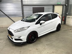 Ford Fiesta - 1.6 ST2 2e eigenaar compleet onderhouden zeer net