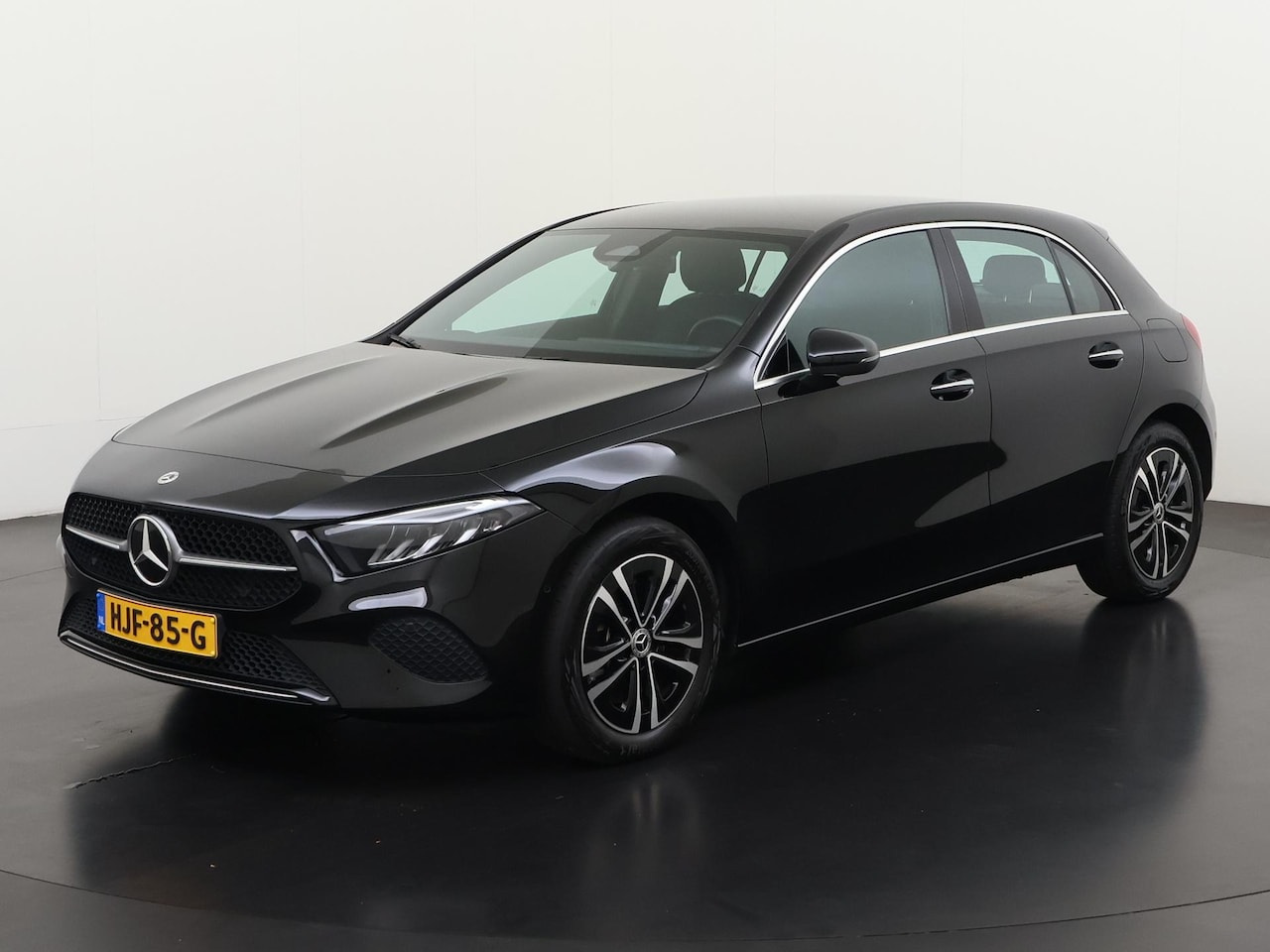 Mercedes-Benz A-klasse - 250e Star Edition Luxury Line Plug-in 218PK | MBUX infotainment | Alcantara | Distronic | - AutoWereld.nl