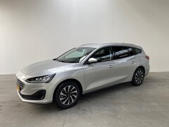 Ford Focus Wagon - 1.0 Hybrid Titanium Style | Winter pack | trekhaak 125 pk | Winterpack | Trekhaak | 2022