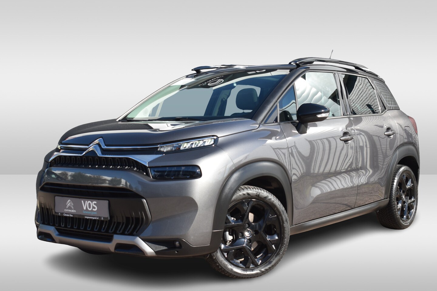 Citroën C3 Aircross - PureTech 130 EAT6 Shine Automaat | Leder | Panoramadak | Camera achter. - AutoWereld.nl