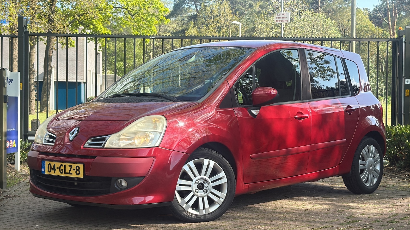 Renault Grand Modus - 1.6-16V Dynamique HANDEL/EXPORT Stuurbekrachtiging Defect - AutoWereld.nl