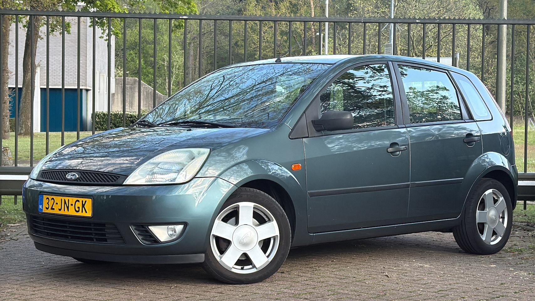 Ford Fiesta - 1.4-16V First Edition 1.4-16V First Edition - AutoWereld.nl