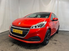 Peugeot 208 - 1.2 PureTech Active - Schade