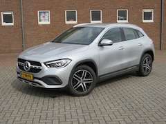 Mercedes-Benz GLA-Klasse - 180 Business Solution AMG * Rijklaarprijs incl. garantie * Wegkl. Trekhaak * Automaat * Le