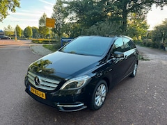 Mercedes-Benz B-klasse - 180 Ambition / Navi / Leder / Airco / xenon / pdc / NAP