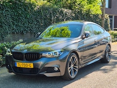 BMW 3-serie Gran Turismo - GT M Sport OPTIES Panorama CarPlay Adaptieve Cruise Elek. Trekhaak Camera 2e Eigenaar 320i