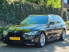 BMW 3-serie Touring - M Sport GR Navigatie Nbt EVO Virtual dash 6WB Cruise Control Getinten ramen 100% dealer on