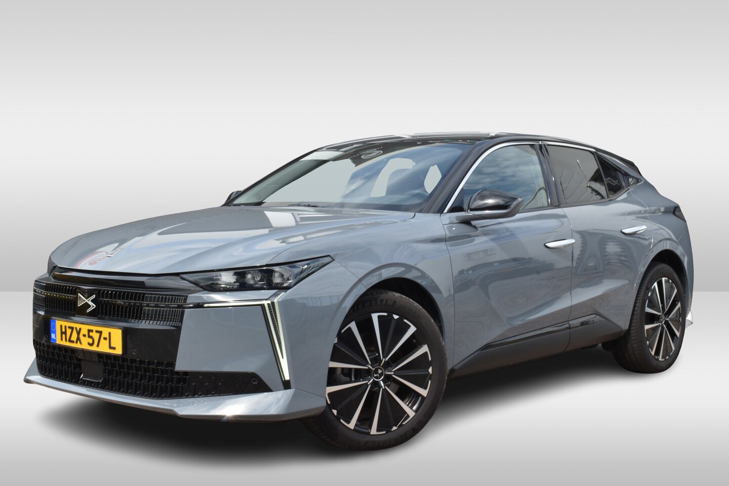 DS No 4 - E-Tense Pallas Comfort Tech Pack 58.3 kWh | SOH 98% Navi | Airco | LM Velgen | Camera acht - AutoWereld.nl