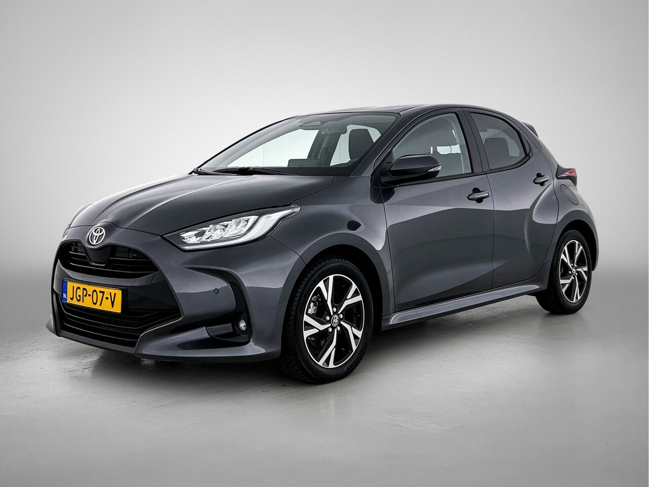Toyota Yaris - 1.5 Hybrid 115 Dynamic Comfort Pack | BTW voertuig | dodehoek detectie |  Stoel+stuurverwa - AutoWereld.nl