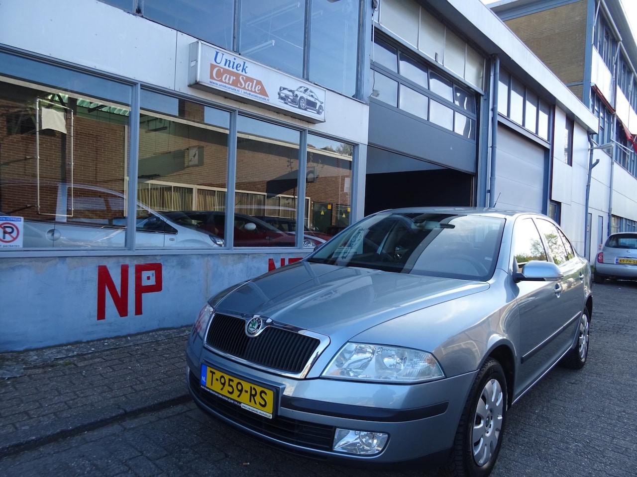 Skoda Octavia - 1.6 FSI Edition 100 1.6 FSI Edition 100 - AutoWereld.nl
