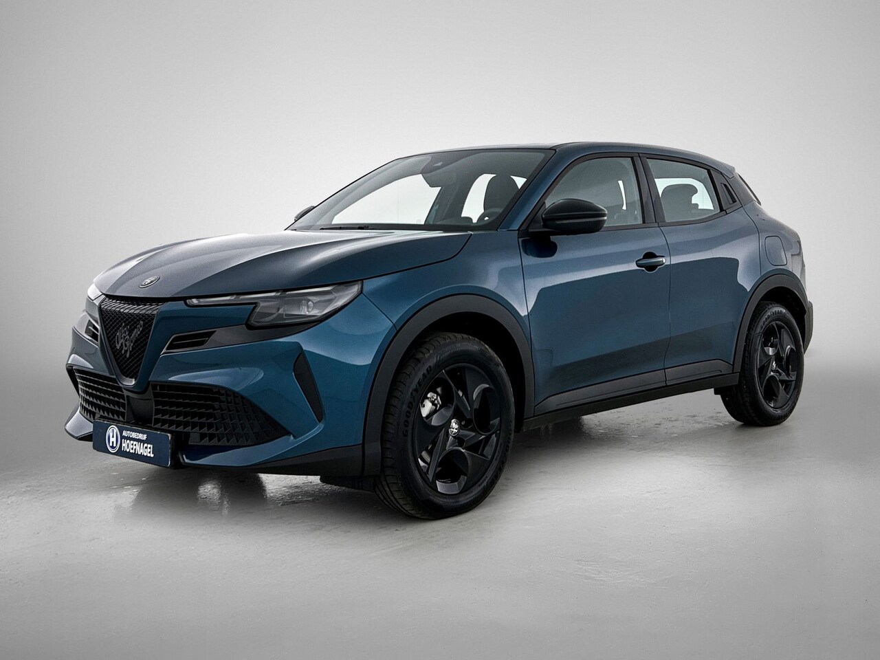 Alfa Romeo Junior - 1.2 Turbo Hybrid Ibrida - AutoWereld.nl