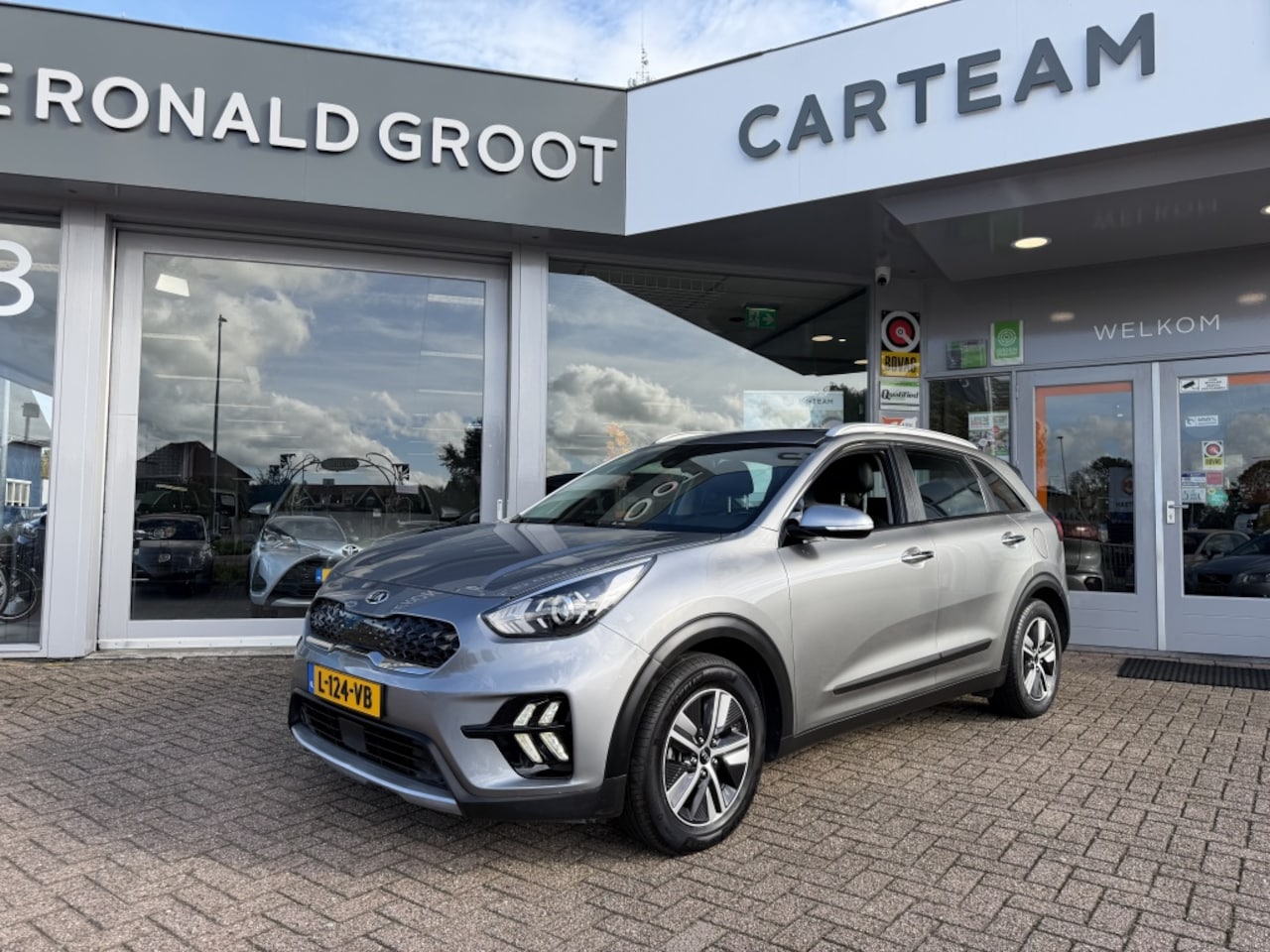Kia Niro - 1.6 GDi DynamicL | Airco | ACC | Carplay | Trekhaak - AutoWereld.nl