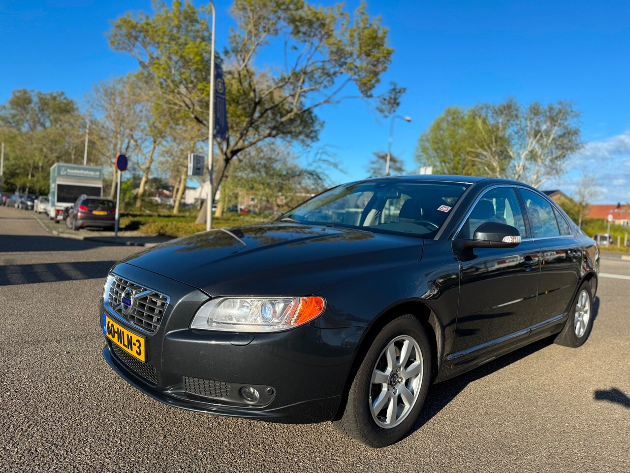 Volvo S80 - 2.0 T Limited Edition / airco / cruise.control / navigatie / leder / trekhaak / elek.pakke - AutoWereld.nl