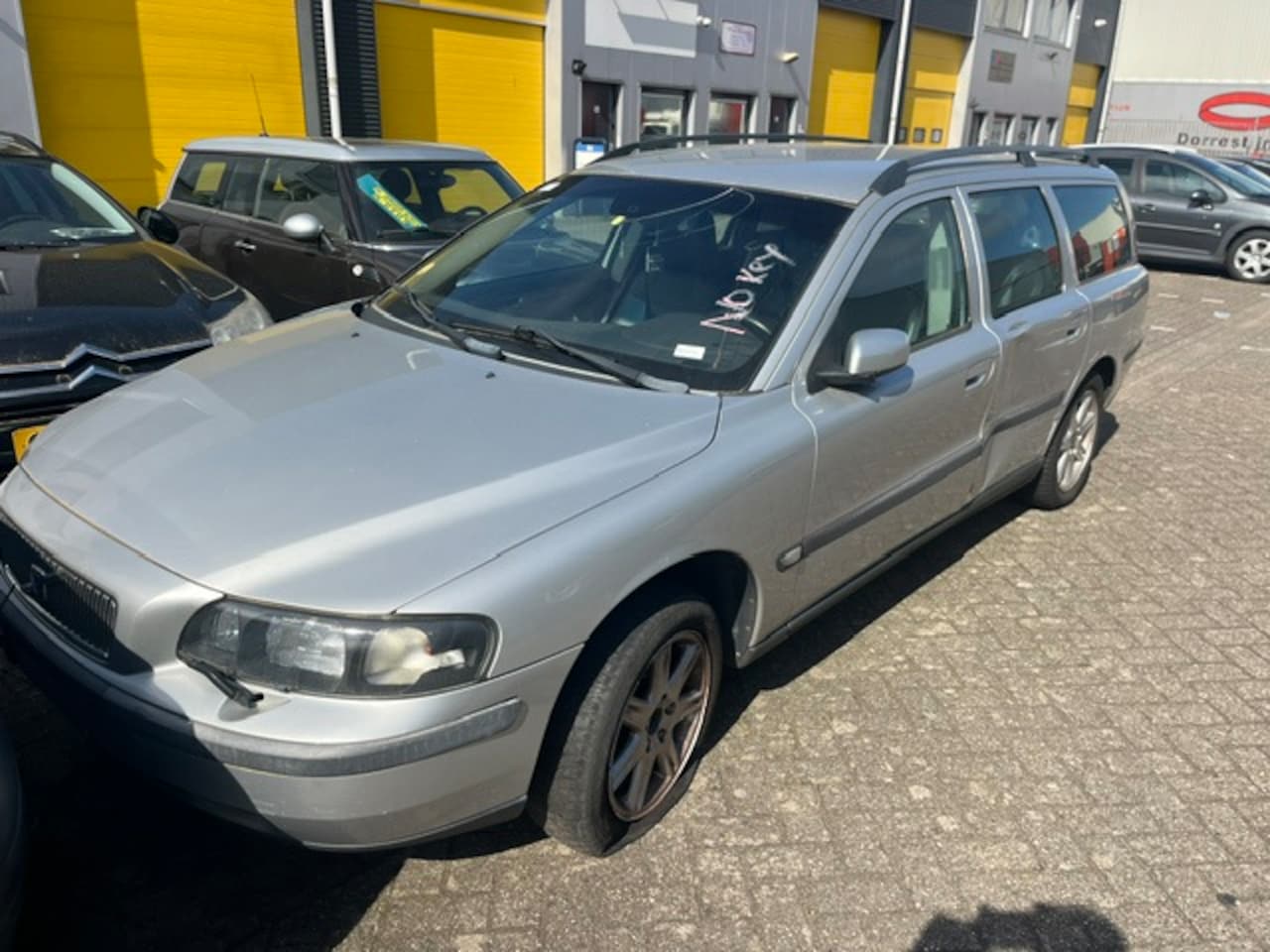 Volvo V70 - 2.4 Edition II Sloop onderdelen , wil niet starten - AutoWereld.nl