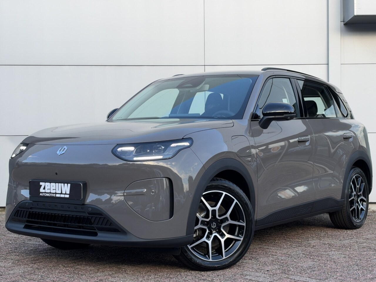 Leapmotor B03X - ProMax Design 53 kWh | Full Option | Boek nu uw proefrit! - AutoWereld.nl