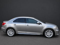 Suzuki Kizashi - 2.4 Sport AWD Automaat