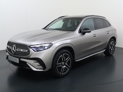 Mercedes-Benz GLC-klasse - 300e AMG 4Matic // SoH 99% // Panoramadak // Trekhaak // Achterbank Verwarming // 360 Came