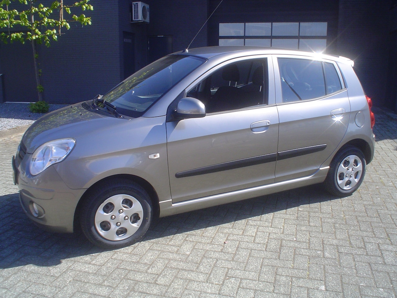 Kia Picanto - 1.0 Seven 1.0 Seven - AutoWereld.nl