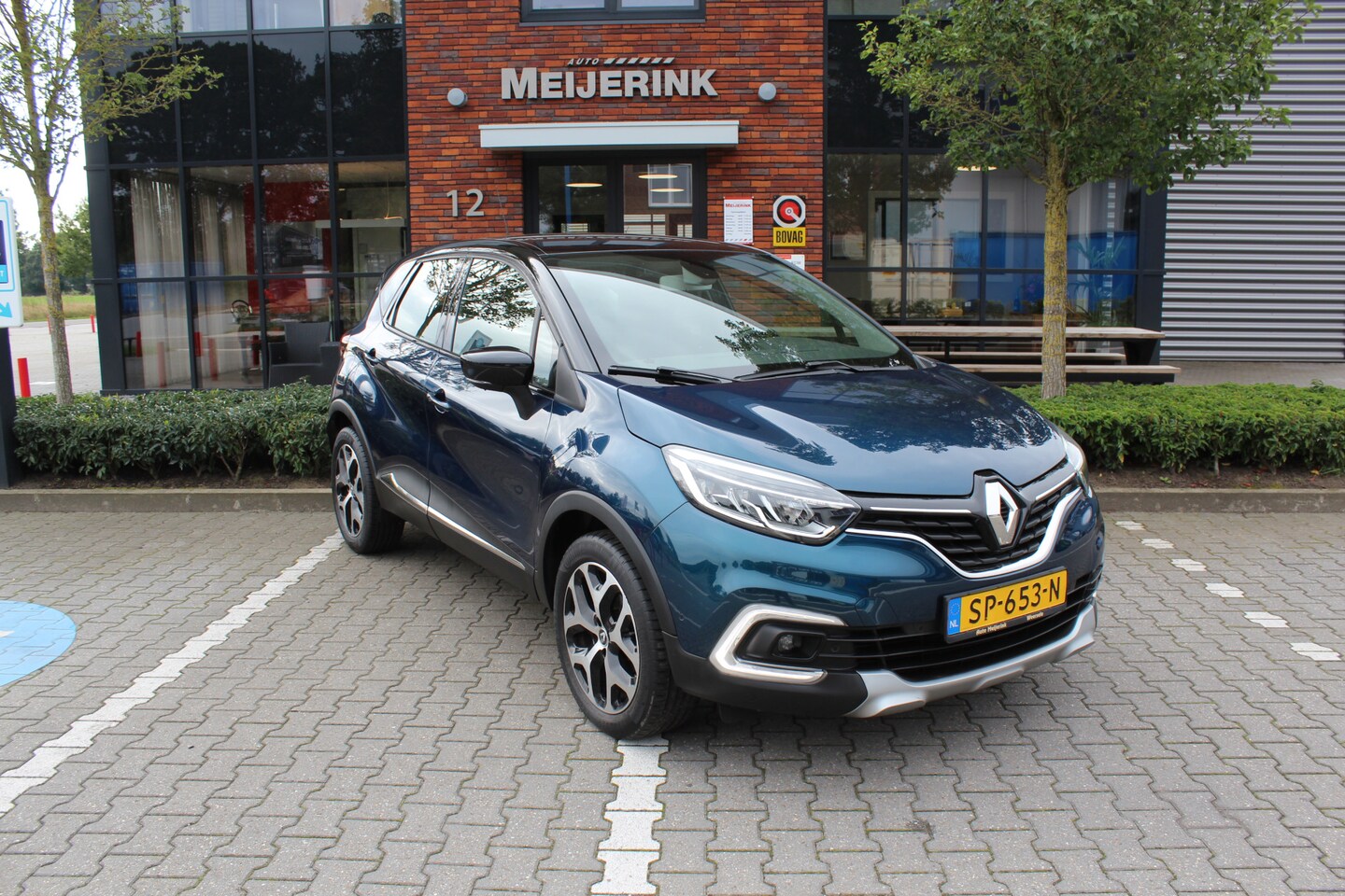 Renault Captur - 0.9 TCe Intens Led, Navi, camera, Trekhaak - AutoWereld.nl