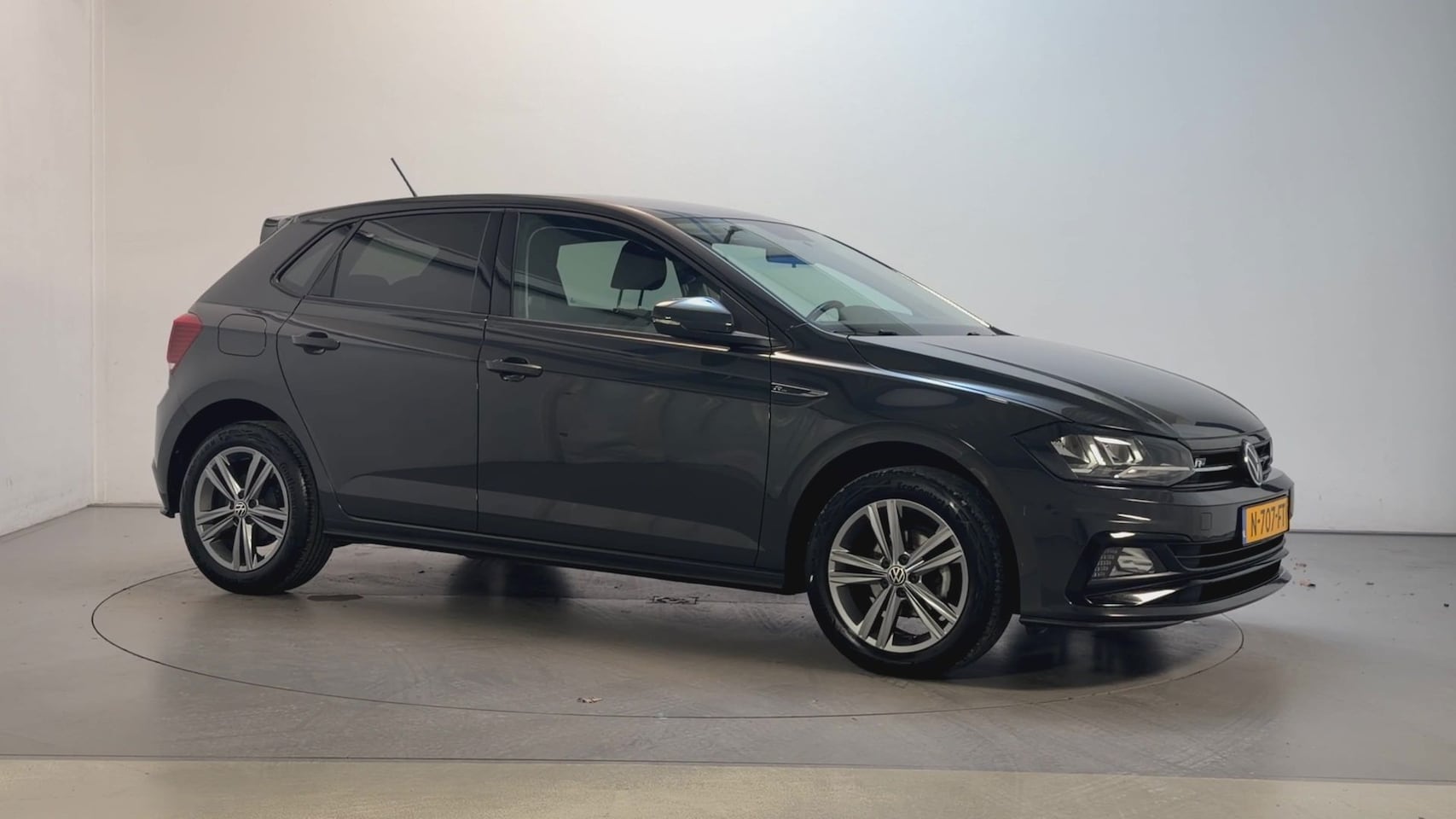 Volkswagen Polo - 1.0 TSI R-Line Edition Navigatie Adaptive Cruise DAB+ Airco - AutoWereld.nl