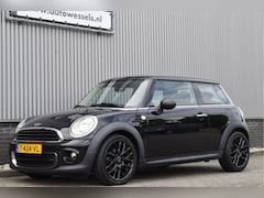 MINI 3-Deurs - 1.6 One Chili Stoelverwarming, Airco