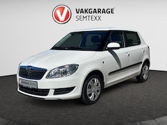 Skoda Fabia - 1.2 TSI Ambition Businessline UNIEK | Automaat | 37.000 DKM | Airco | PDC Achter | Cruise