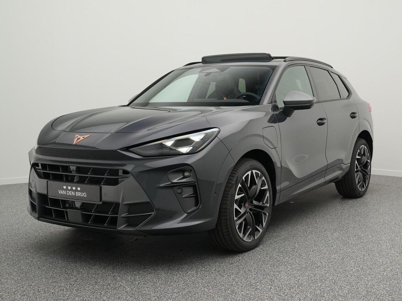 CUPRA Terramar - 1.5 TSI e-Hybrid VZ 272PK | Leder | Panoramadak | SennHeiser Audio | 360 Camera | Adaptiev - AutoWereld.nl