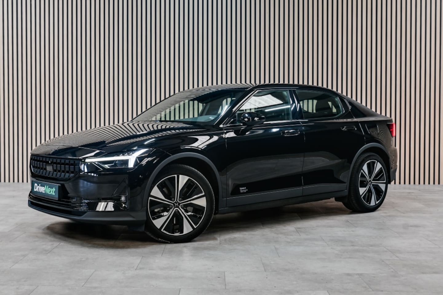 Polestar 2 - LRSM 78kWh PILOT LITE | 360 Camera | Adaptive Cruise Control | Keyless Entry/ Start | 93,3 - AutoWereld.nl