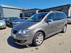 Volkswagen Touran - 1.4 TSI Trendline Business/Automaat/Apk 08-4-2027