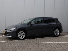 Volkswagen Golf - 1.5 eTSI Life Edition | Facelift | Head-up | Winter pakket