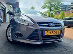 Ford Focus - 1.0 EcoBoost Edition Airco Carplay