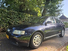 Audi A3 - 1.6 Attraction